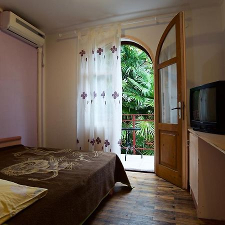 Romantic Room With Balcony ลอฟราน ภายนอก รูปภาพ