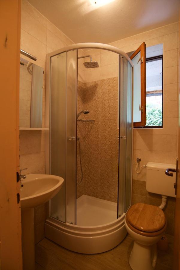 Romantic Room With Balcony ลอฟราน ภายนอก รูปภาพ